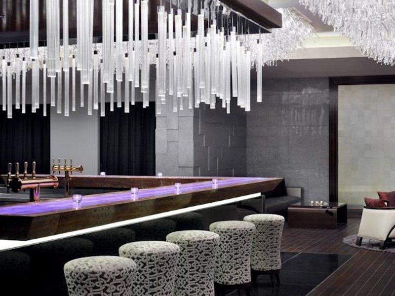 Marriott Executive Apartments Al Jaddaf, Dubai Buitenkant foto The bar at the W Hotel